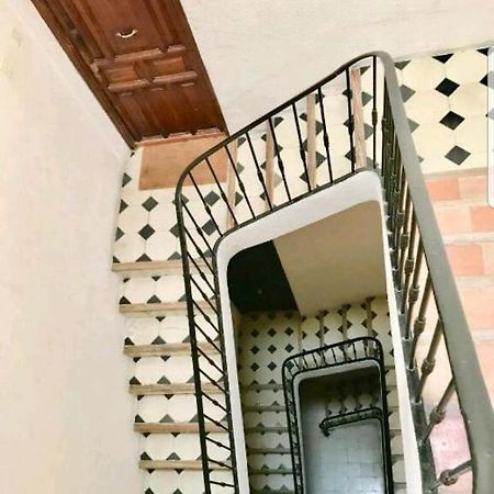 شقة Large Flat Old Town لقنت المظهر الخارجي الصورة